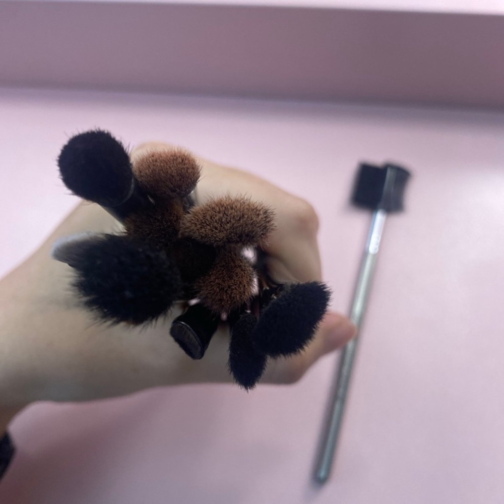 Used Various Brands Eye Brush Set of 13 in Black with Gold Accents - Picture 3 of 3